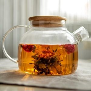Glass Teapot - NWT
